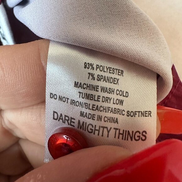 The RSVLTS Roosevelt The Office Dwight Schrute & Angela shirt sz L novelty‎ red - Picture 4 of 4